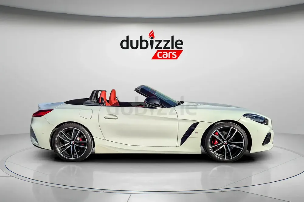 AED 2887/month | 2023 BMW Z4 Sdrive30i | GCC Specs | Ref#443090 - Image 4