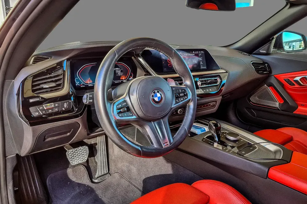 AED 2887/month | 2023 BMW Z4 Sdrive30i | GCC Specs | Ref#443090 - Image 9