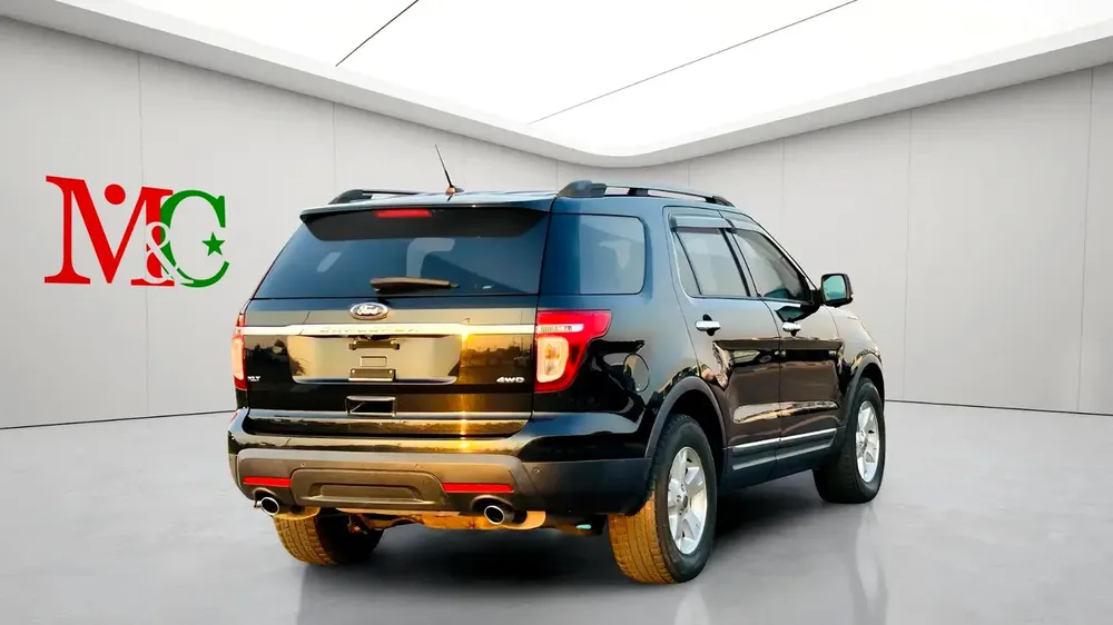 FORD EXPLORER XLT - 2014 - CLEAN CAR FRESH JAPAN IMPORT - Image 4