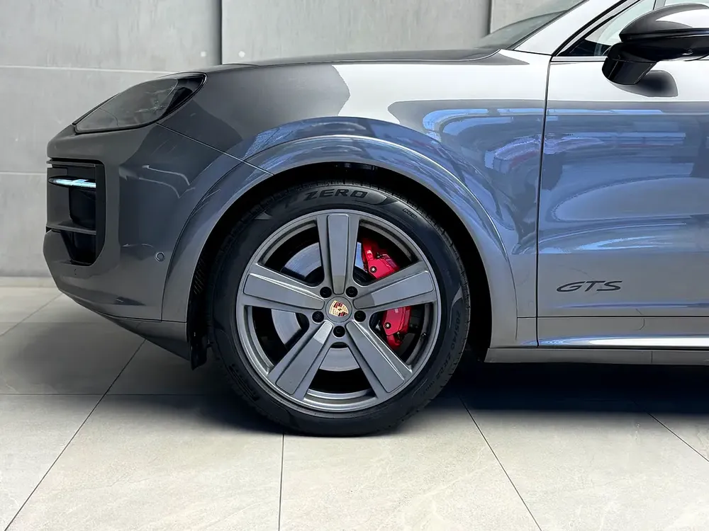 Porsche cayenne GTS coupe GCC - Image 4