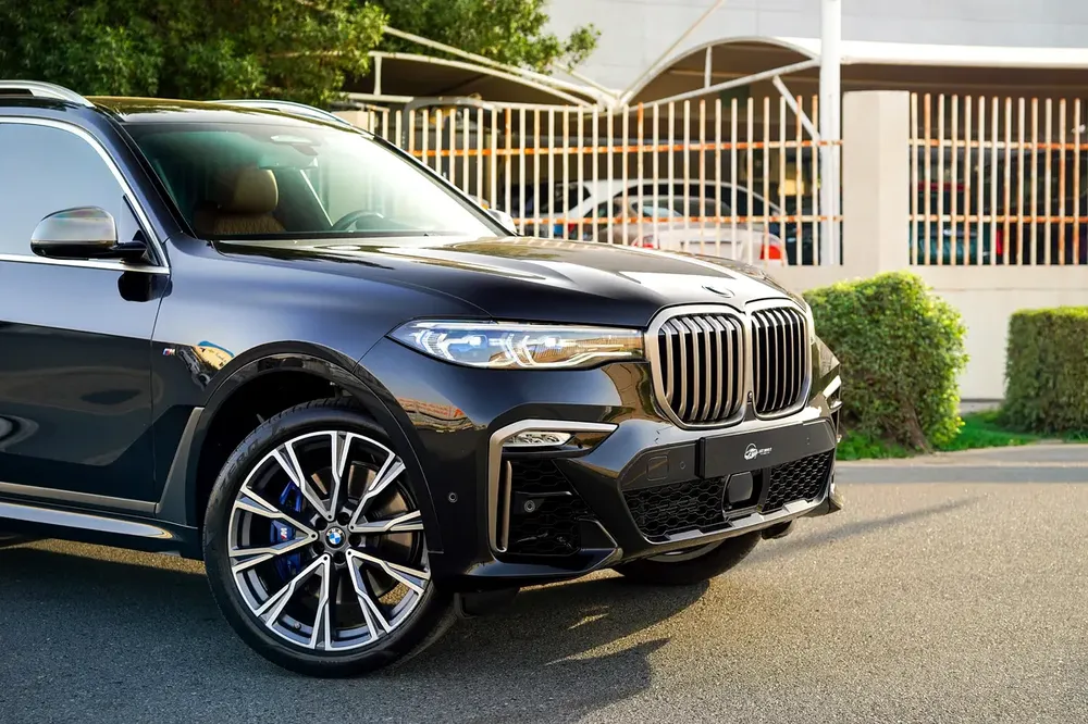 BMW X7 M50i 2021 GCC | BMW Warranty 08/2026 | Full Options | 79,000 km | Pristine - Image 18