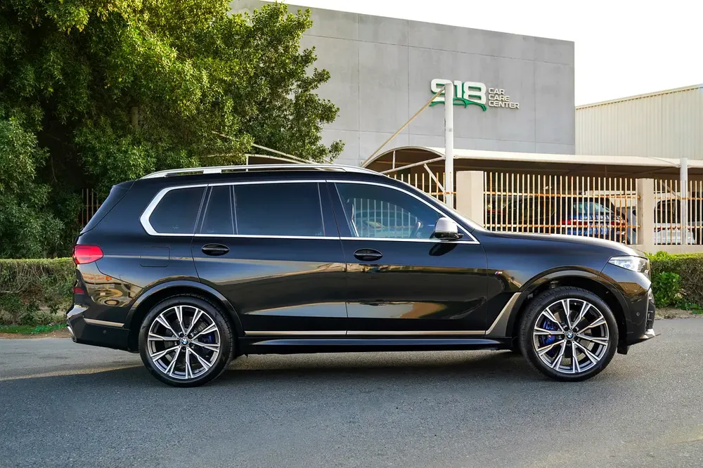 BMW X7 M50i 2021 GCC | BMW Warranty 08/2026 | Full Options | 79,000 km | Pristine - Image 6