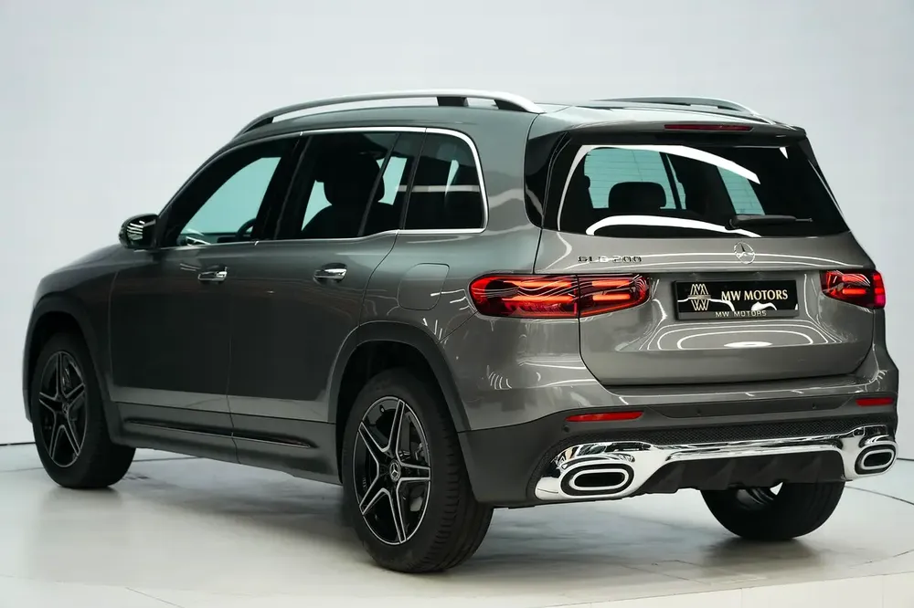 Summer Offer | Mercedes-Benz GLB 200 SUV | 2025 GCC 0km | Agency Warrany - Image 4