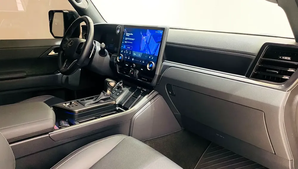 2024 Lexus GX 550 - American Specs - Brand New - Image 11