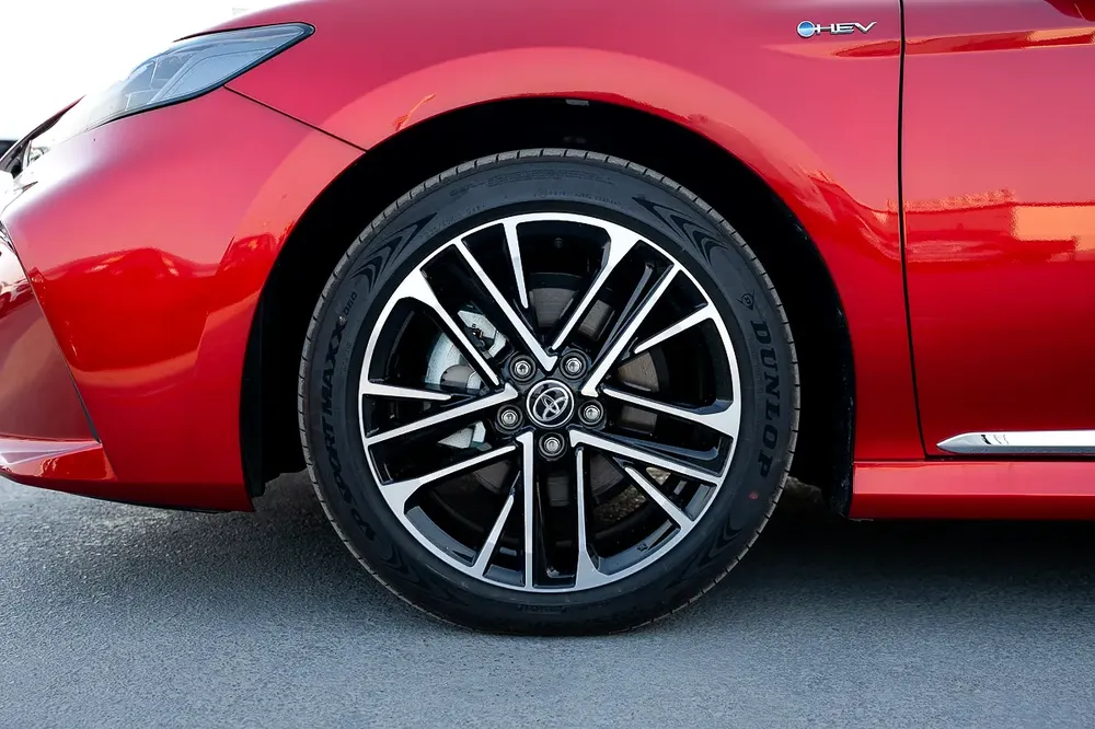Lumiere Hybrid 2.5L Petrol Automatic Transmission 2025 - Image 16