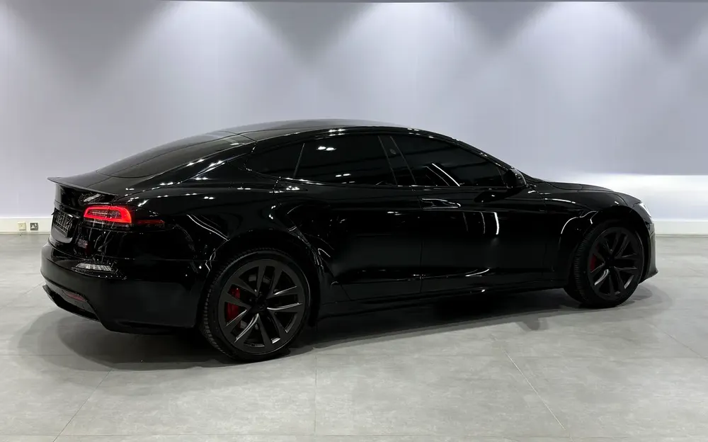 2023 Tesla Model S Plaid GCC Specs - 1,020 HP - Pristine Condition - Image 7