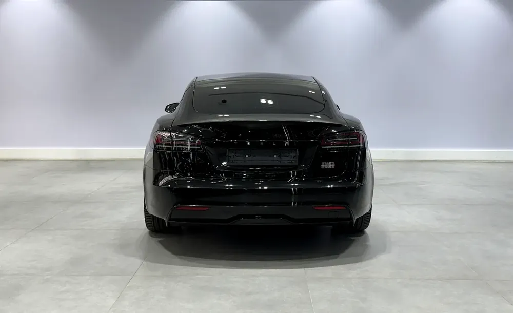 2023 Tesla Model S Plaid GCC Specs - 1,020 HP - Pristine Condition - Image 8