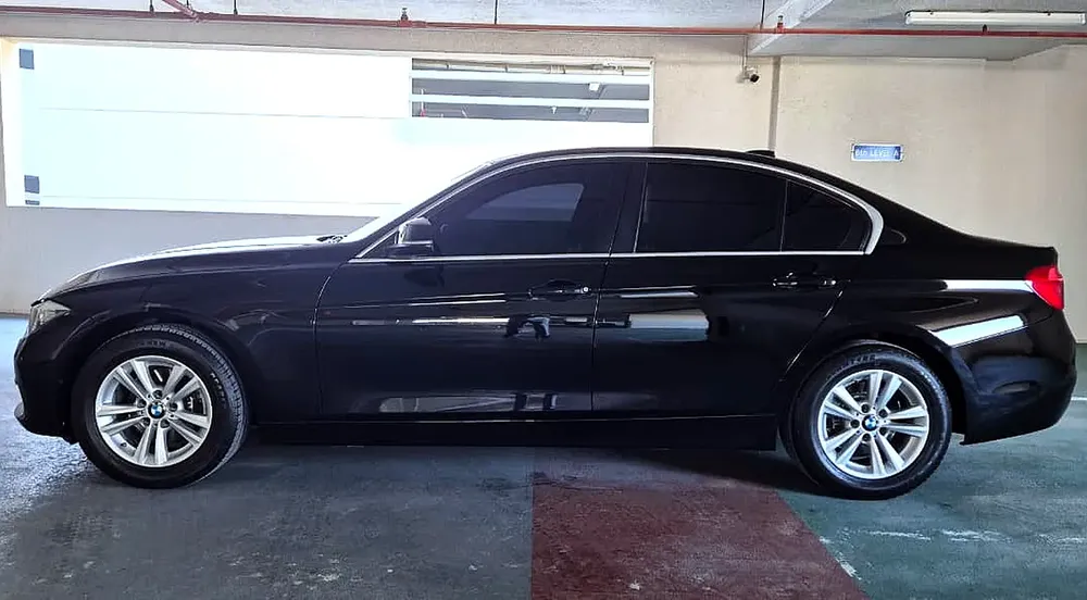 BEST!!! LOW KMS WELL MAINTAINED 318I GCC !!! - Image 4