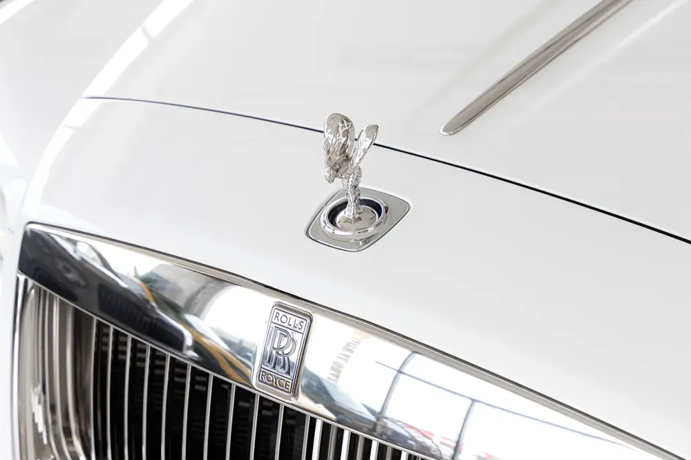 Rolls-Royce Dawn 2017 | Fully Loaded | GCC Specs | Mint Condition | "WARRANTY AVAILABLE" - Image 10