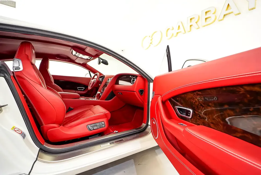 2790 PM | BENTLEY CONTINENTAL GT SPEED 2013 | NAIM AUDIO | PRISITNE CONDITION |1 YEAR WARRANTY|GCC - Image 15