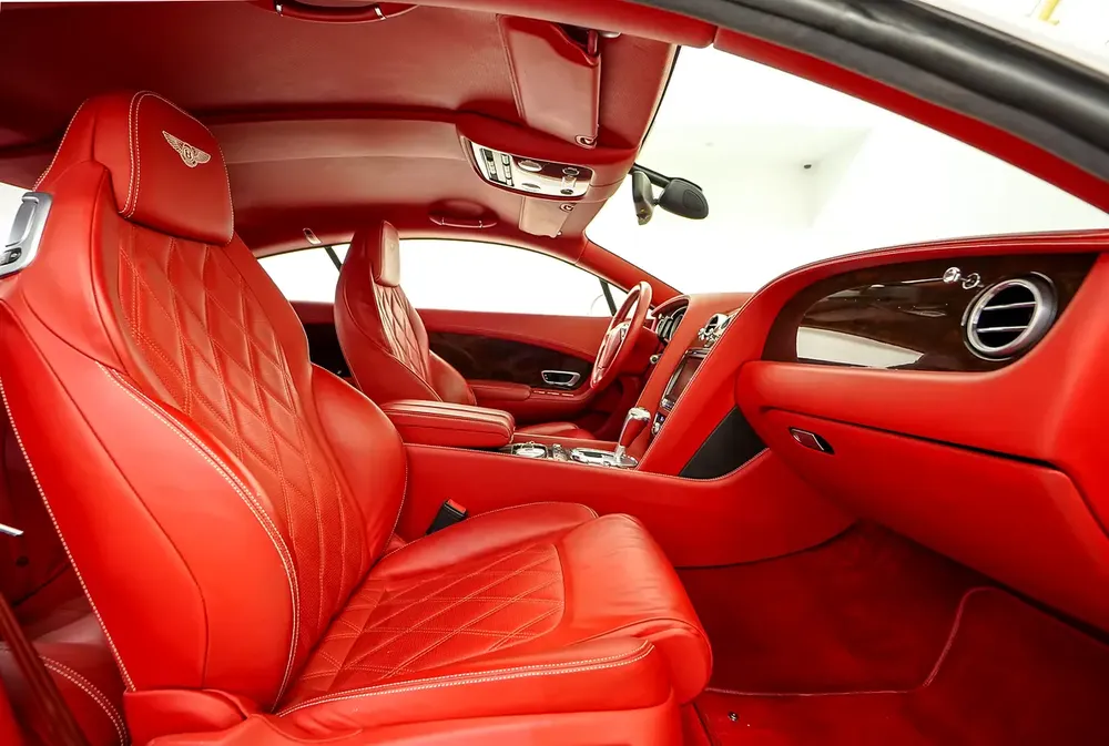 2790 PM | BENTLEY CONTINENTAL GT SPEED 2013 | NAIM AUDIO | PRISITNE CONDITION |1 YEAR WARRANTY|GCC - Image 16