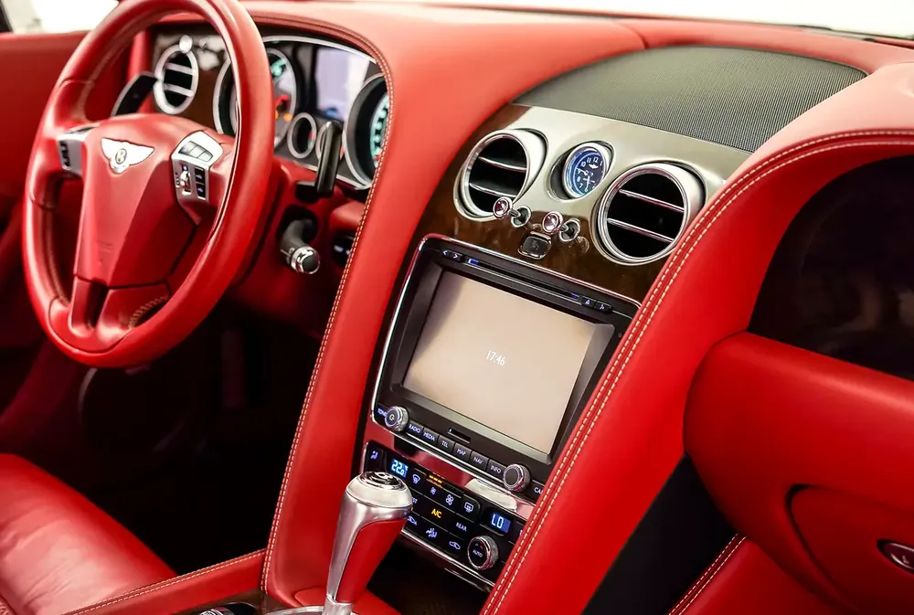 2790 PM | BENTLEY CONTINENTAL GT SPEED 2013 | NAIM AUDIO | PRISITNE CONDITION |1 YEAR WARRANTY|GCC - Image 18