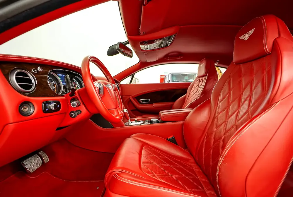 2790 PM | BENTLEY CONTINENTAL GT SPEED 2013 | NAIM AUDIO | PRISITNE CONDITION |1 YEAR WARRANTY|GCC - Image 9