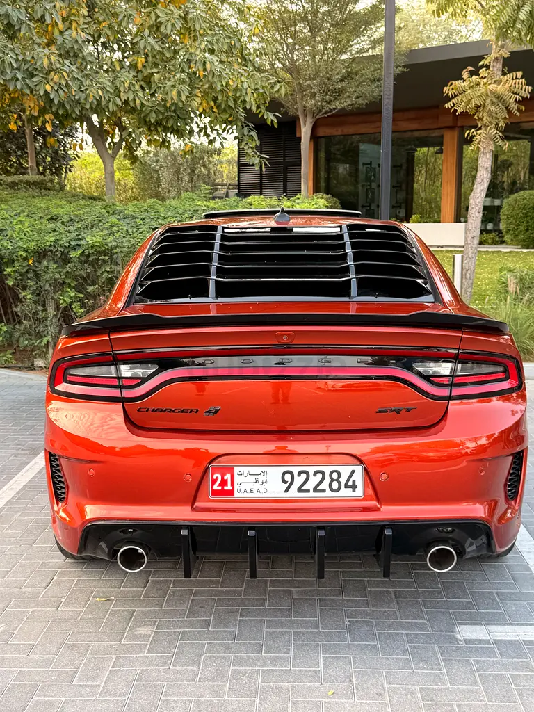 SRT Hellcat Wide Body Kit - AWD- V6 – Sunroof - Full Option -  Rare Replica – - Image 8