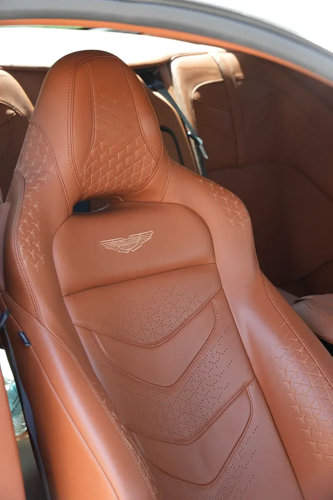 2019 Aston Martin DBS Superleggera | 27,000 KM | EU Spec | 2 keys | V12 / PPF - Image 15