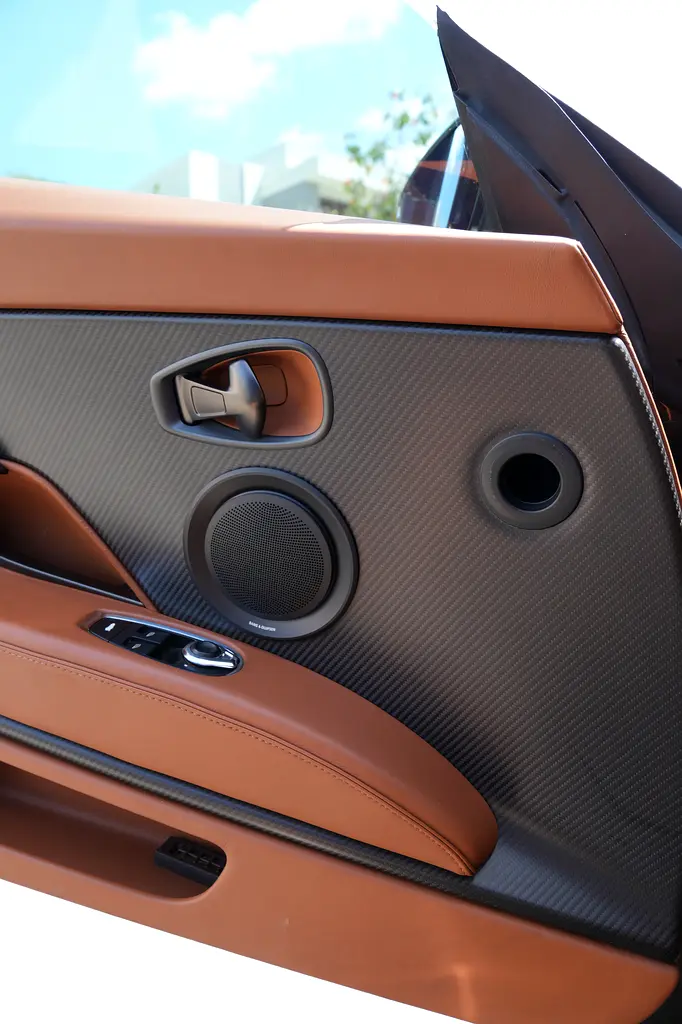 2019 Aston Martin DBS Superleggera | 27,000 KM | EU Spec | 2 keys | V12 / PPF - Image 4