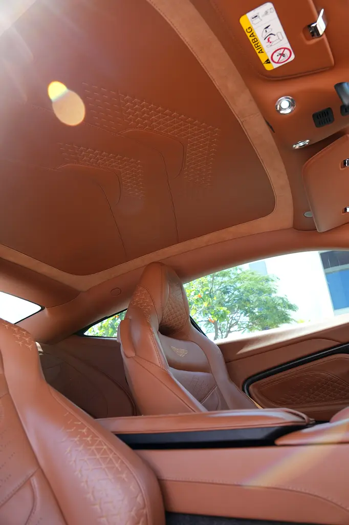 2019 Aston Martin DBS Superleggera | 27,000 KM | EU Spec | 2 keys | V12 / PPF - Image 5