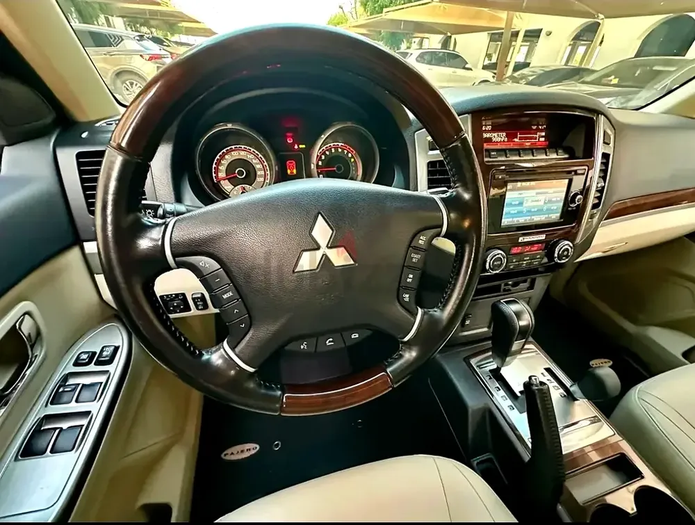 Mitsubishi Pajero GLS 3.8L Engine 2020 Model For Sale - Image 11