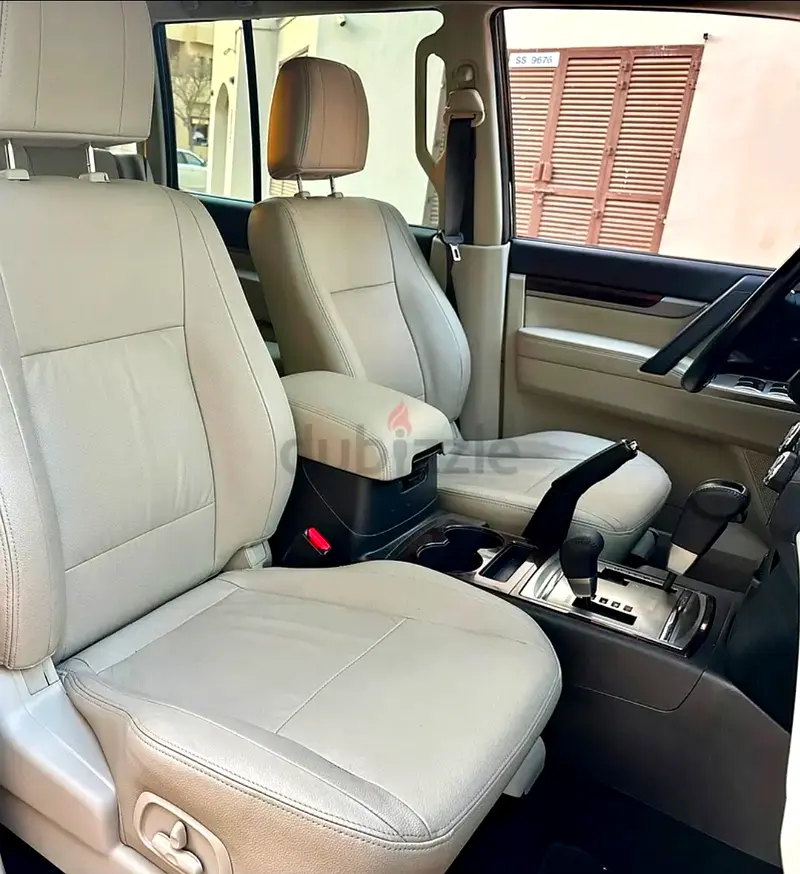 Mitsubishi Pajero GLS 3.8L Engine 2020 Model For Sale - Image 5