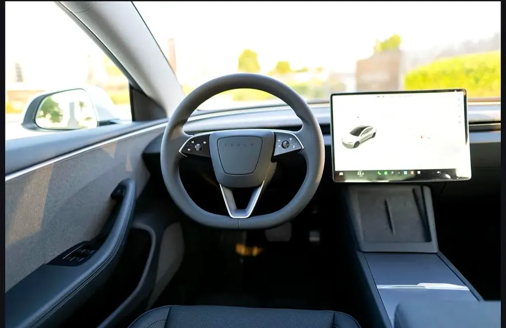 2024 Tesla Model 3 Standard - GCC Specs - Like New - Image 7