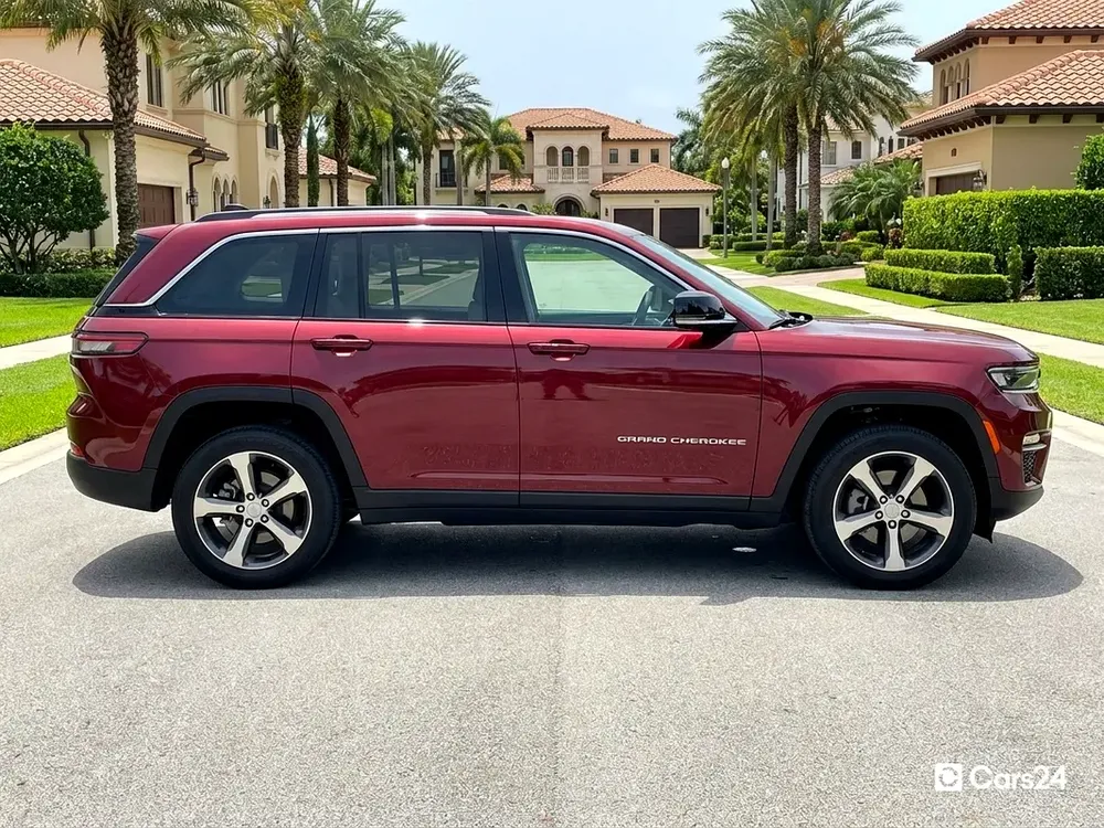 AED 2,141/month | Free 1 Year Warranty | 30 Day Return | JEEP GRAND CHEROKEE 2023 - Image 5