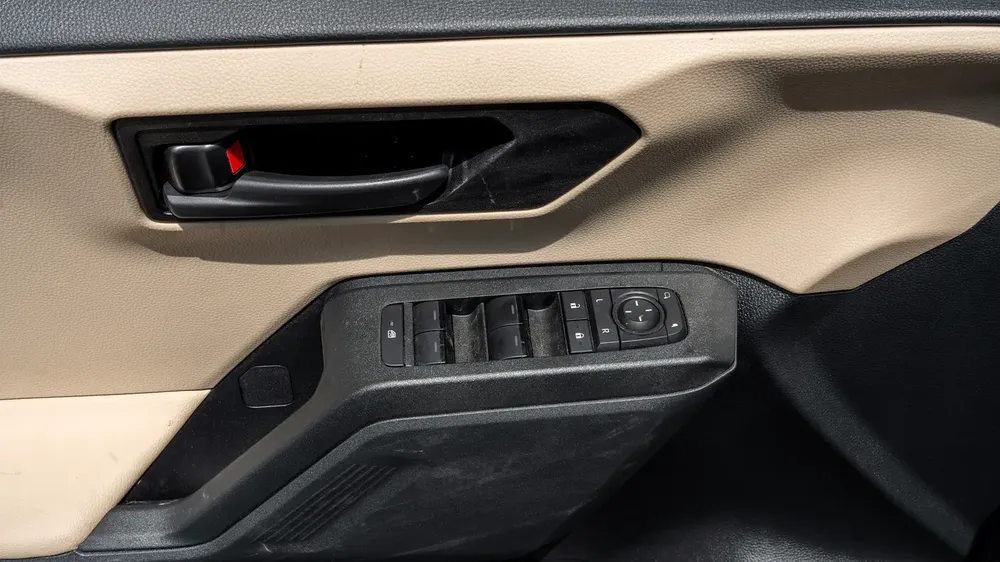 2026 Toyota Rav4 LE 2.0L AT Petrol FWD (Gray-Beige) - Image 11