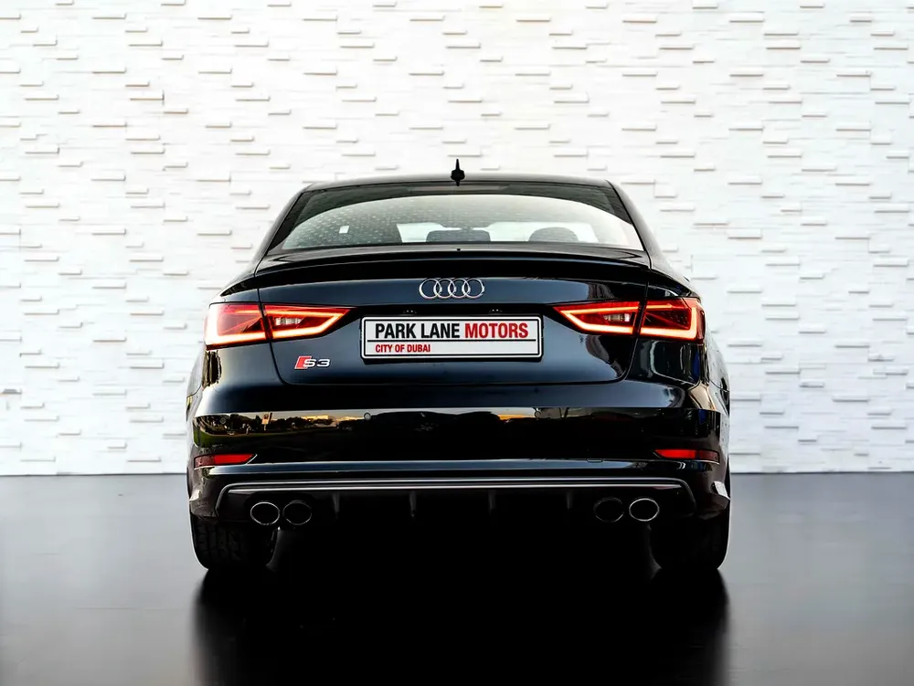 AUDI S3 QUATTRO | GCC PERFORMANCE SEDAN | GCC - Image 4