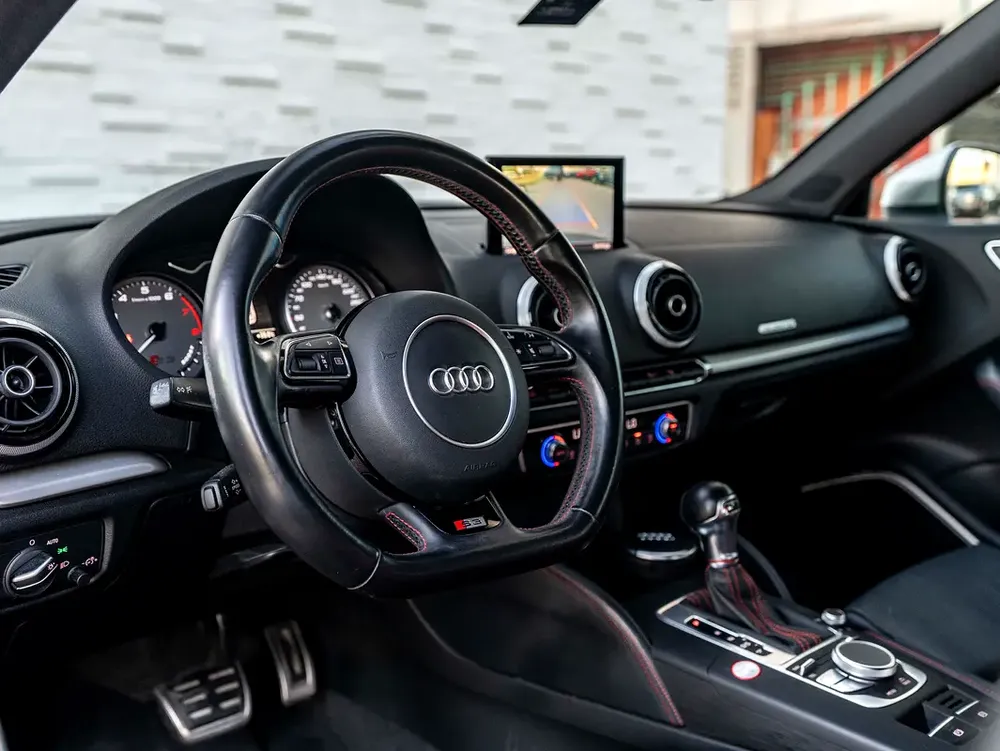 AUDI S3 QUATTRO | GCC PERFORMANCE SEDAN | GCC - Image 9