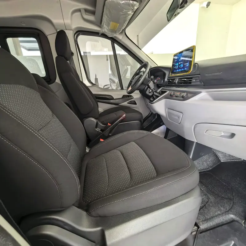 New Maxus V90 2025 GCC Specs - Image 10