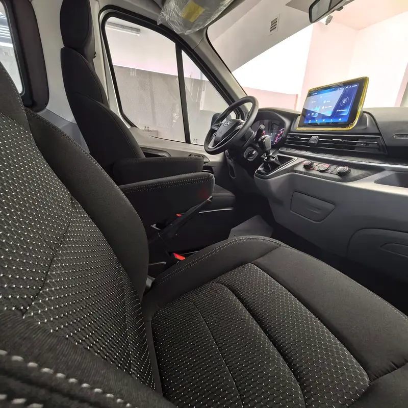 New Maxus V90 2025 GCC Specs - Image 9