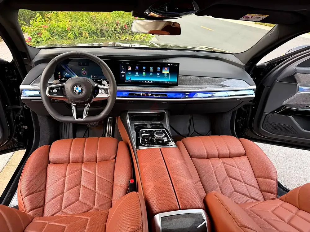 BMW 740i | GCC | ONLY 3,000 KM | - Image 15
