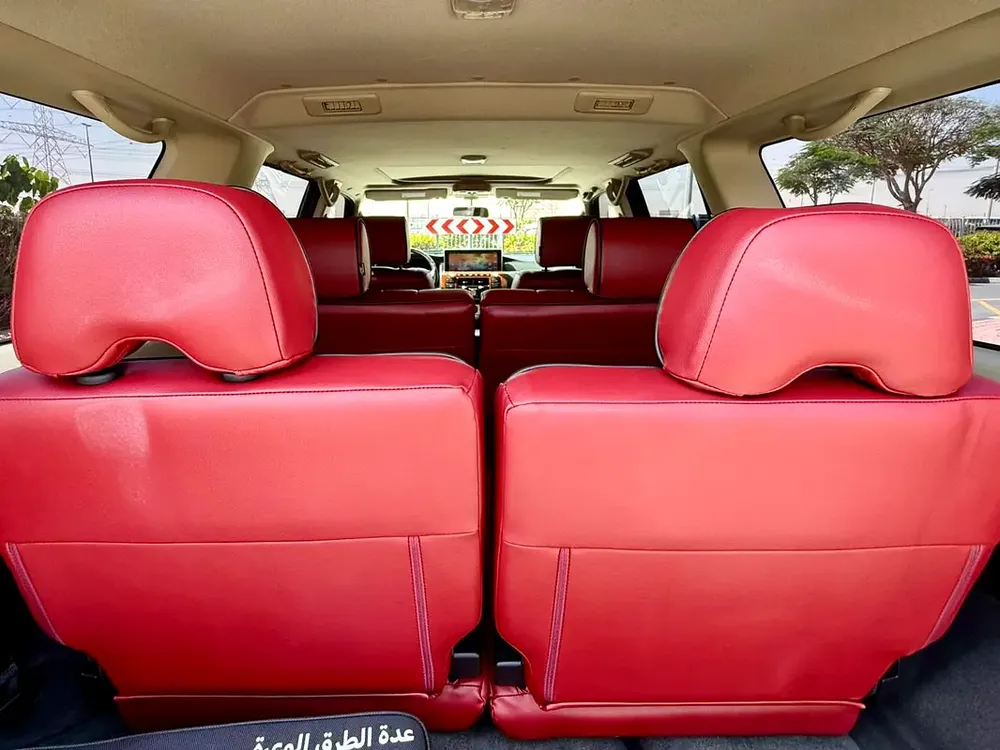 NISSAN PATROL SUPER SAFARI 4.8L V6 | GCC SPECS | YEAR: 2023 | FULL-SERVICE HISTORY UNDER WARRANTY - Image 17