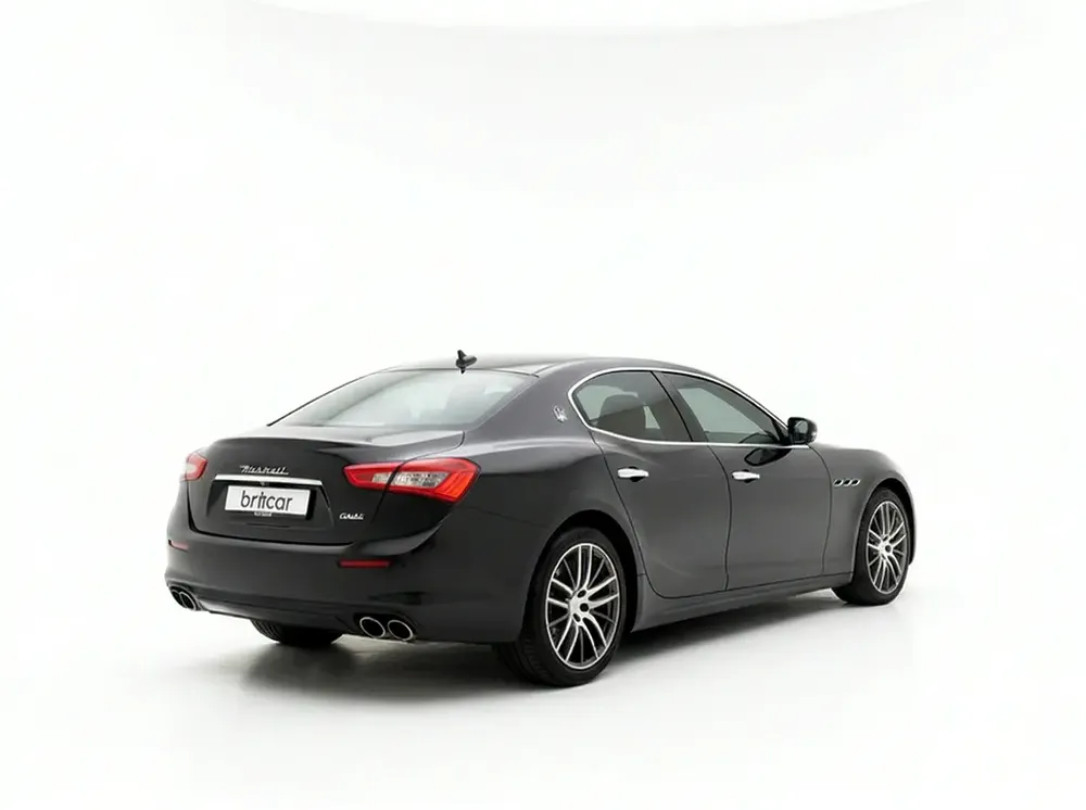 1,533/pm | V6 Sport | 2 Years Warranty and 2 Years Service - Image 4