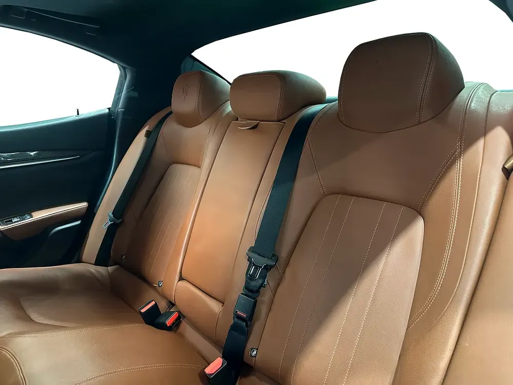 1,533/pm | V6 Sport | 2 Years Warranty and 2 Years Service - Image 9