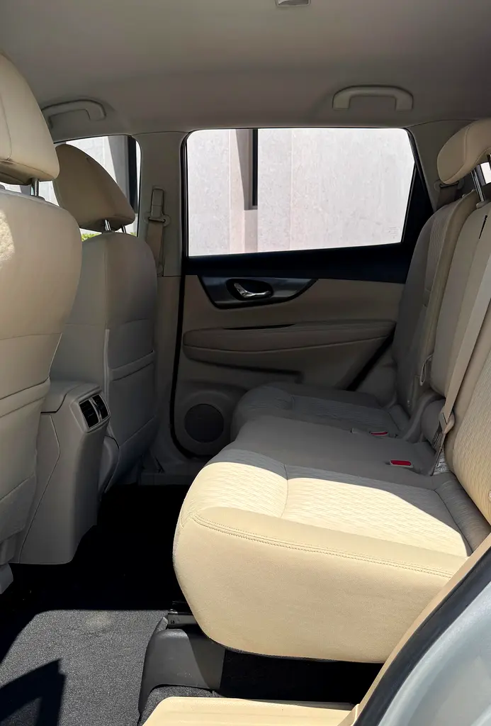 Nissan X-Trail 2.5L 2021 Model GCC Spec Excellent Condition Single Owner Used SUV Car For Sale - Image 11
