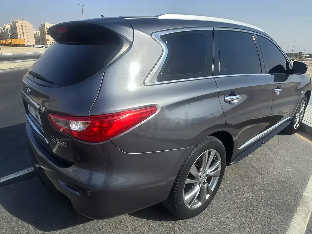 Infiniti QX60 Premium 2015 | GCC Specs | Well Maintained - Image 5
