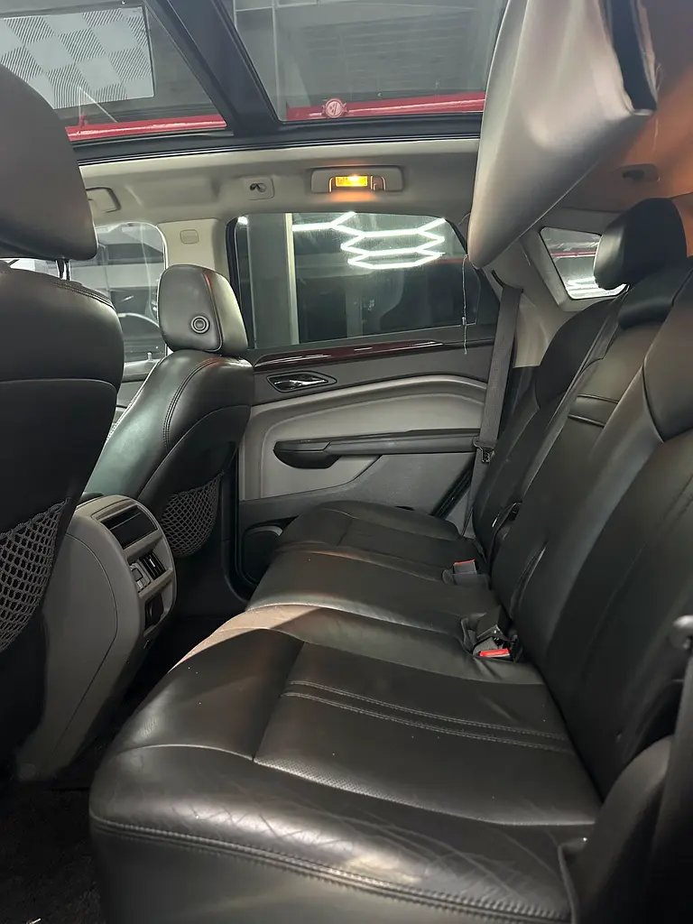 Cadillac SRX 2011 | V6 | 92,000 km | Excellent Condition | fresh Japan import - Image 11