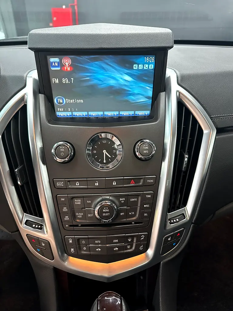 Cadillac SRX 2011 | V6 | 92,000 km | Excellent Condition | fresh Japan import - Image 14