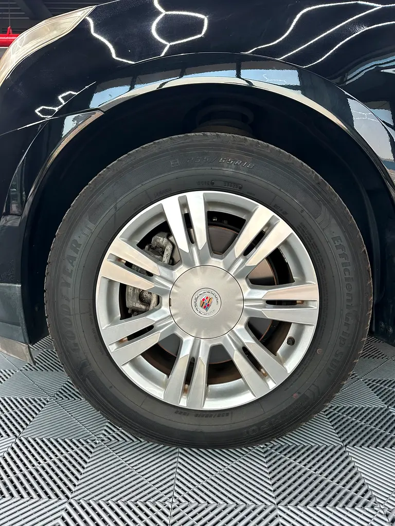 Cadillac SRX 2011 | V6 | 92,000 km | Excellent Condition | fresh Japan import - Image 17
