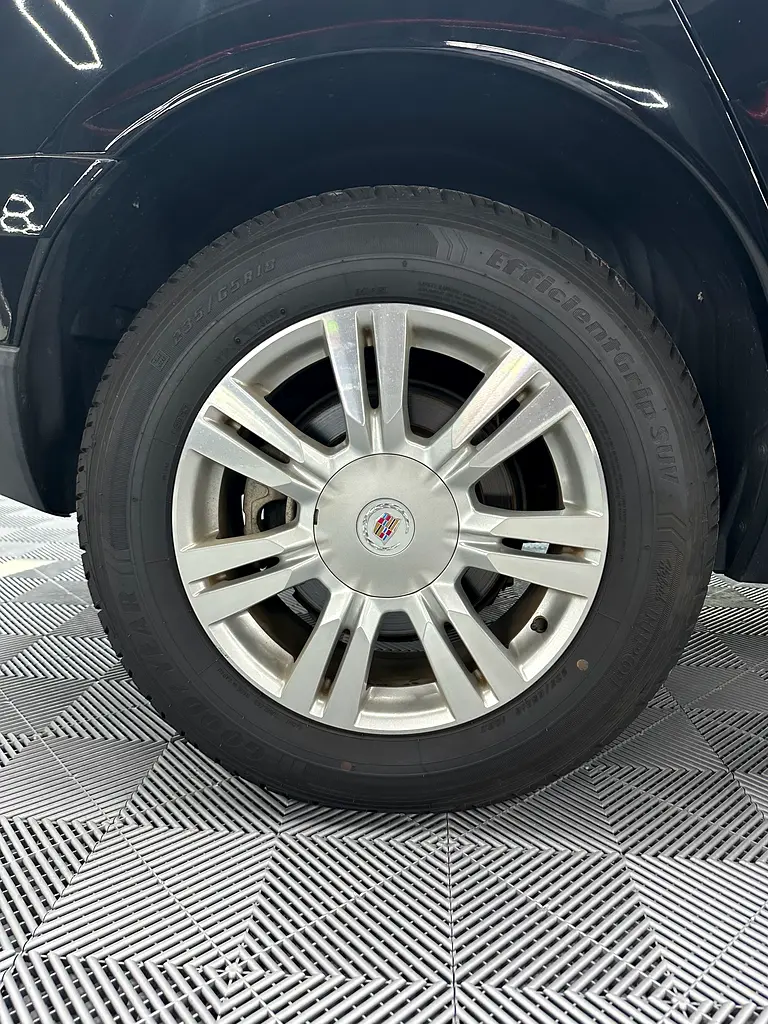 Cadillac SRX 2011 | V6 | 92,000 km | Excellent Condition | fresh Japan import - Image 19