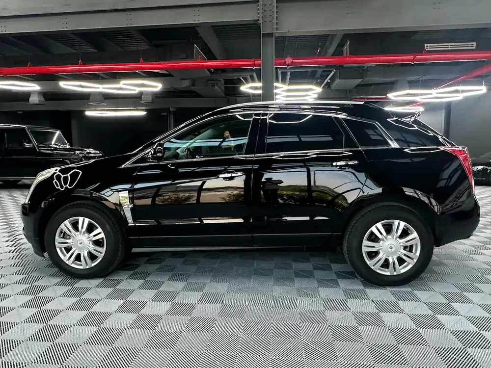 Cadillac SRX 2011 | V6 | 92,000 km | Excellent Condition | fresh Japan import - Image 4