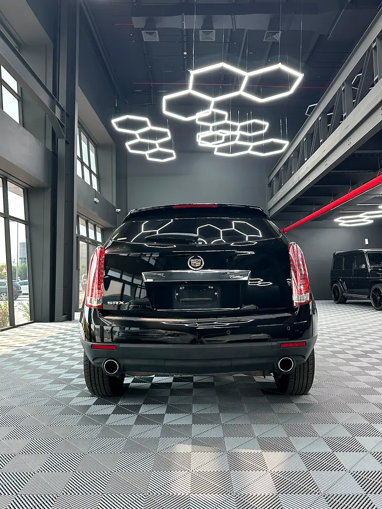 Cadillac SRX 2011 | V6 | 92,000 km | Excellent Condition | fresh Japan import - Image 6