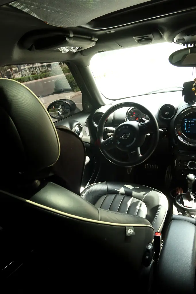 MINI Countryman John Cooper Works 2015 GCC Specs - Image 8