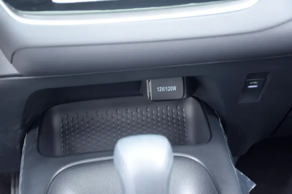 2025 Toyota Corolla LE- Brand New - Hybrid 2.8L - Chinese Specs - Image 15