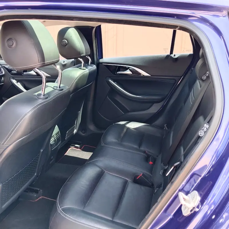 Infiniti Q30 Premium 2018 GCC Specs - Excellent Condition - Image 7