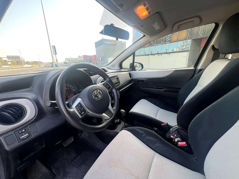 Toyota Yaris 2012 | GCC Specs | ORIGINAL PAINT | Low Km | Original Km | Single Owner | Zero Accident - Image 12