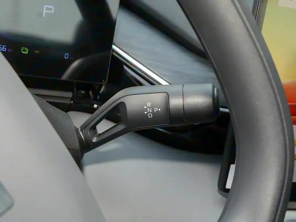 Geely Galaxy L6 EM-i 60km Launch Edition - Image 12