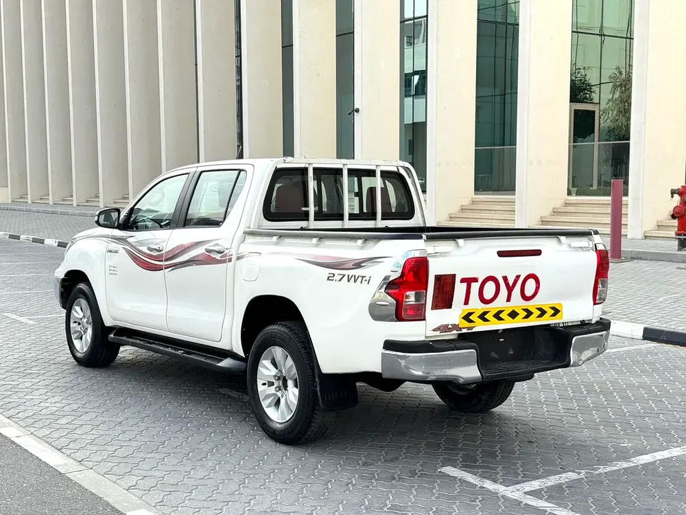 Hilux 2020 - 4*4 - GCC - Image 14