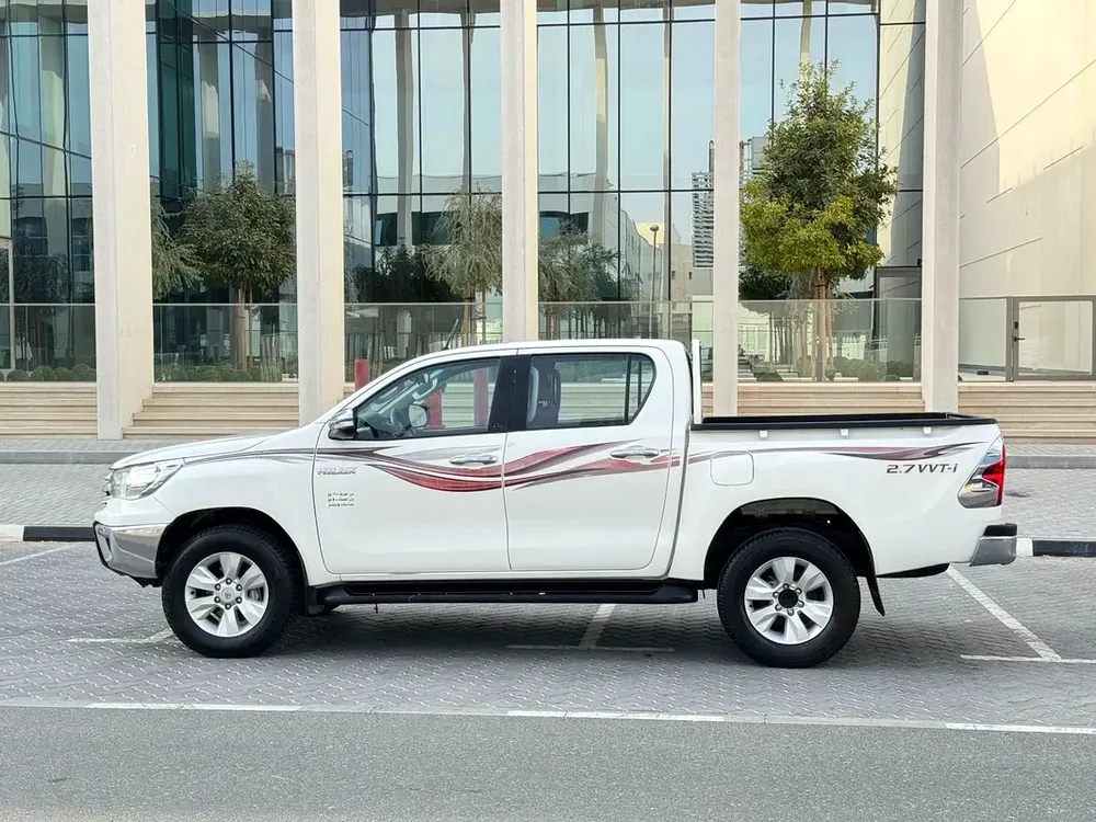 Hilux 2020 - 4*4 - GCC - Image 5