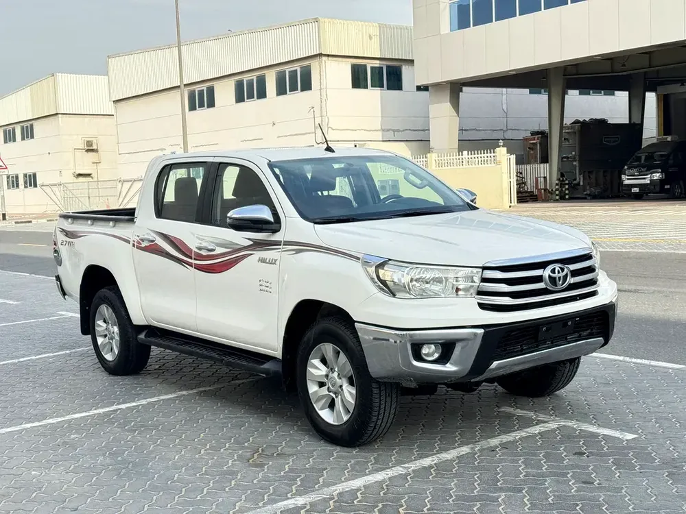 Hilux 2020 - 4*4 - GCC - Image 7